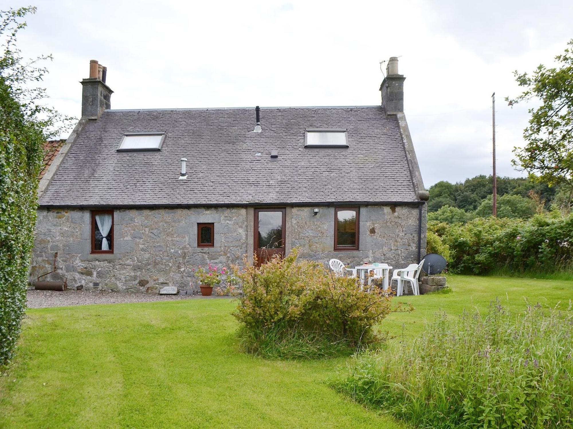 Holiday home Ross Cairneyhill